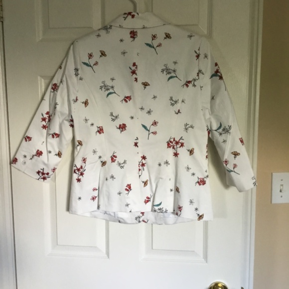 NWT Blazer - Picture 2 of 8